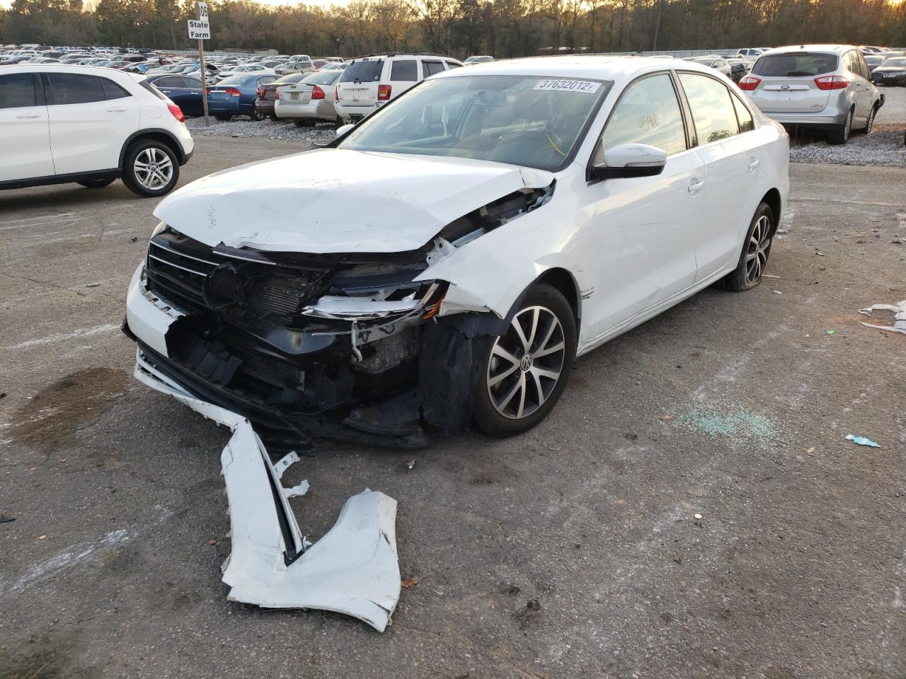 Photo 2 from auction – 2017 VOLKSWAGEN JETTA SE with VIN 3VWDB7AJ4HM395432