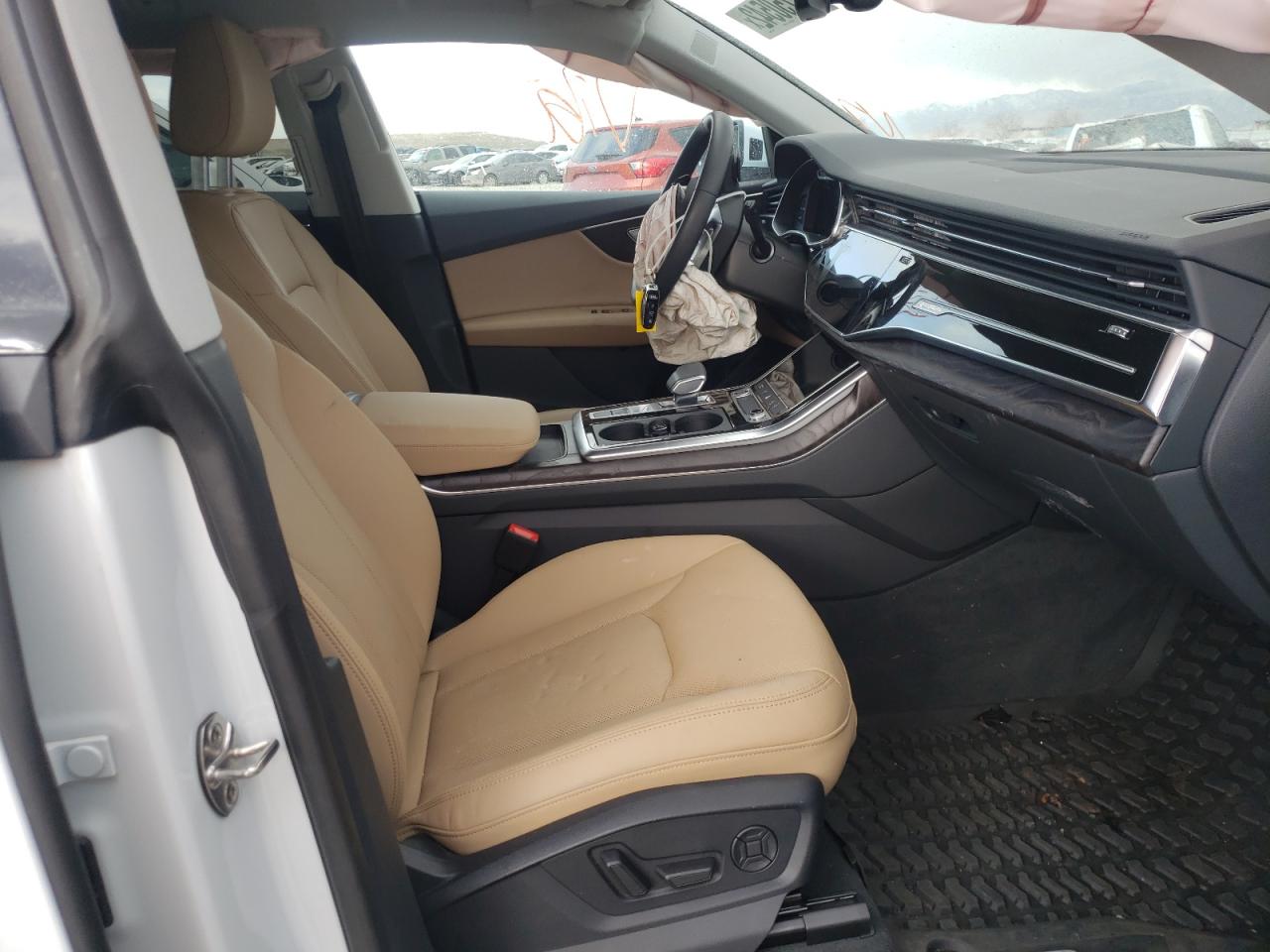 Photo 5 from auction – 2021 AUDI Q8 PREMIUM with VIN WA1EVAF16MD028987