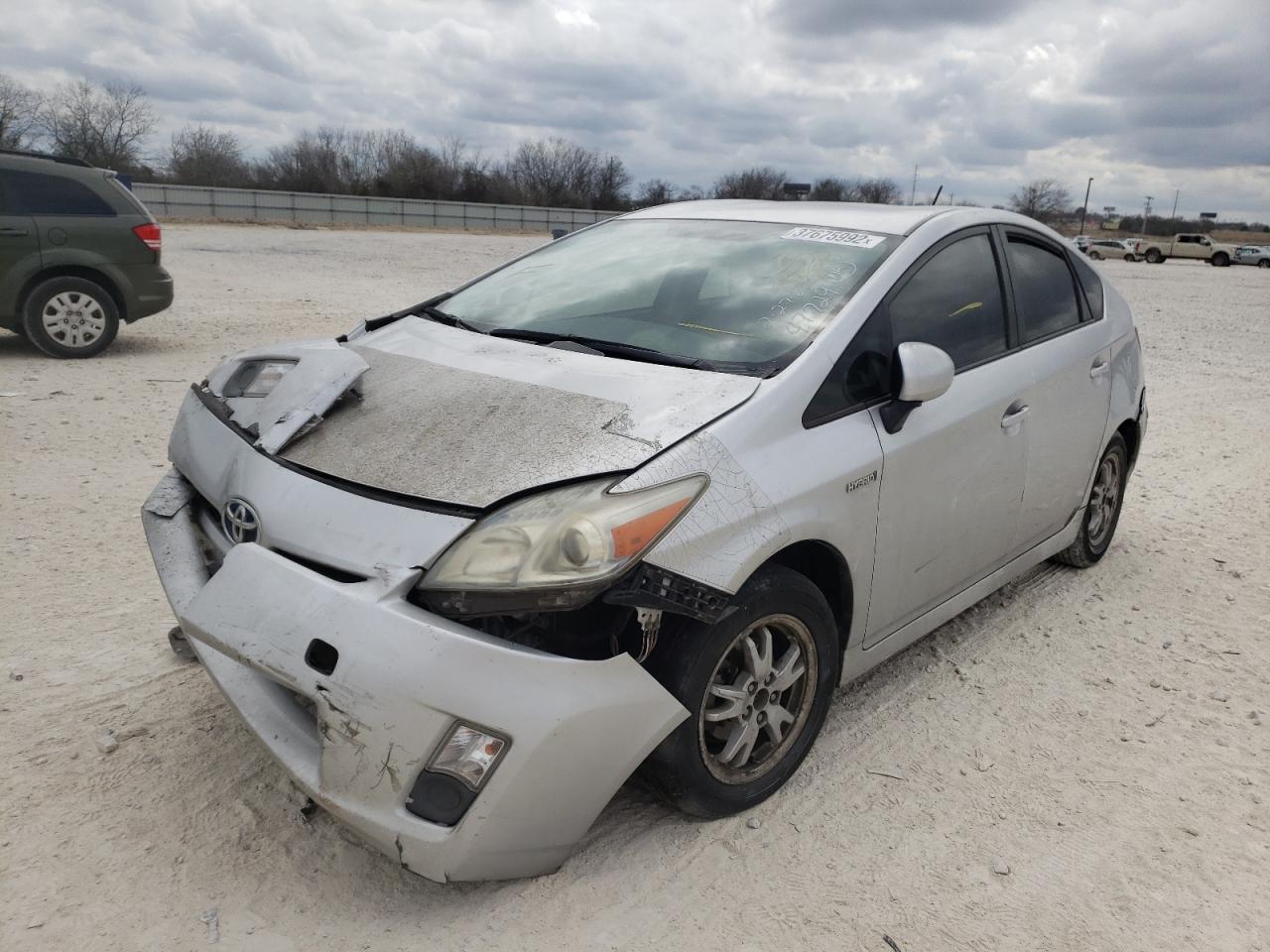Photo 2 from auction – 2011 TOYOTA PRIUS with VIN JTDKN3DU2B5302548