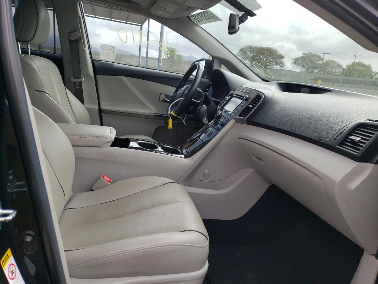 Photo 5 from auction – 2015 TOYOTA VENZA LE with VIN 4T3ZK3BB5FU073404