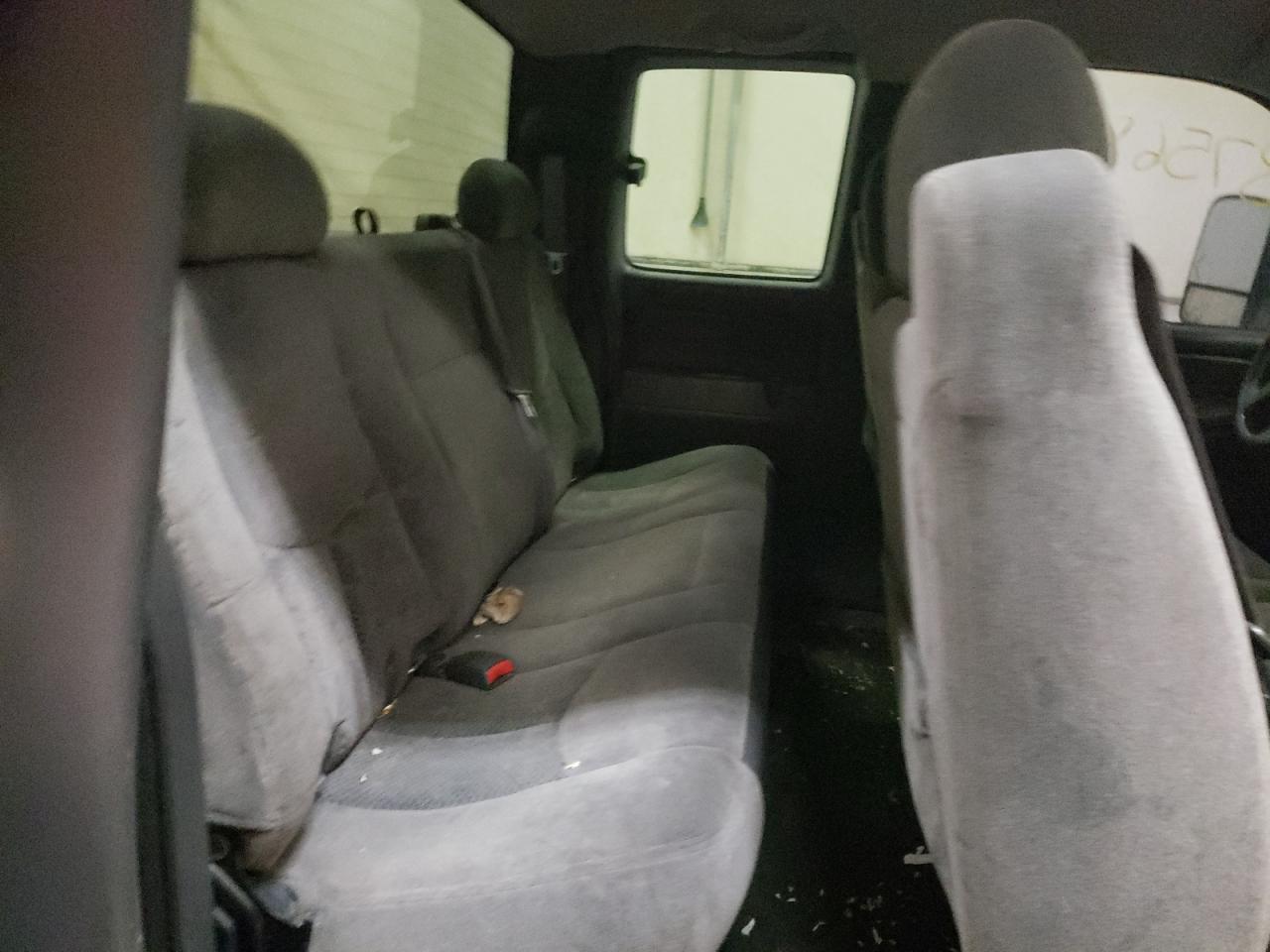 Photo 6 from auction – 2006 CHEVROLET PICK UP with VIN 1GCHK29U36E124533