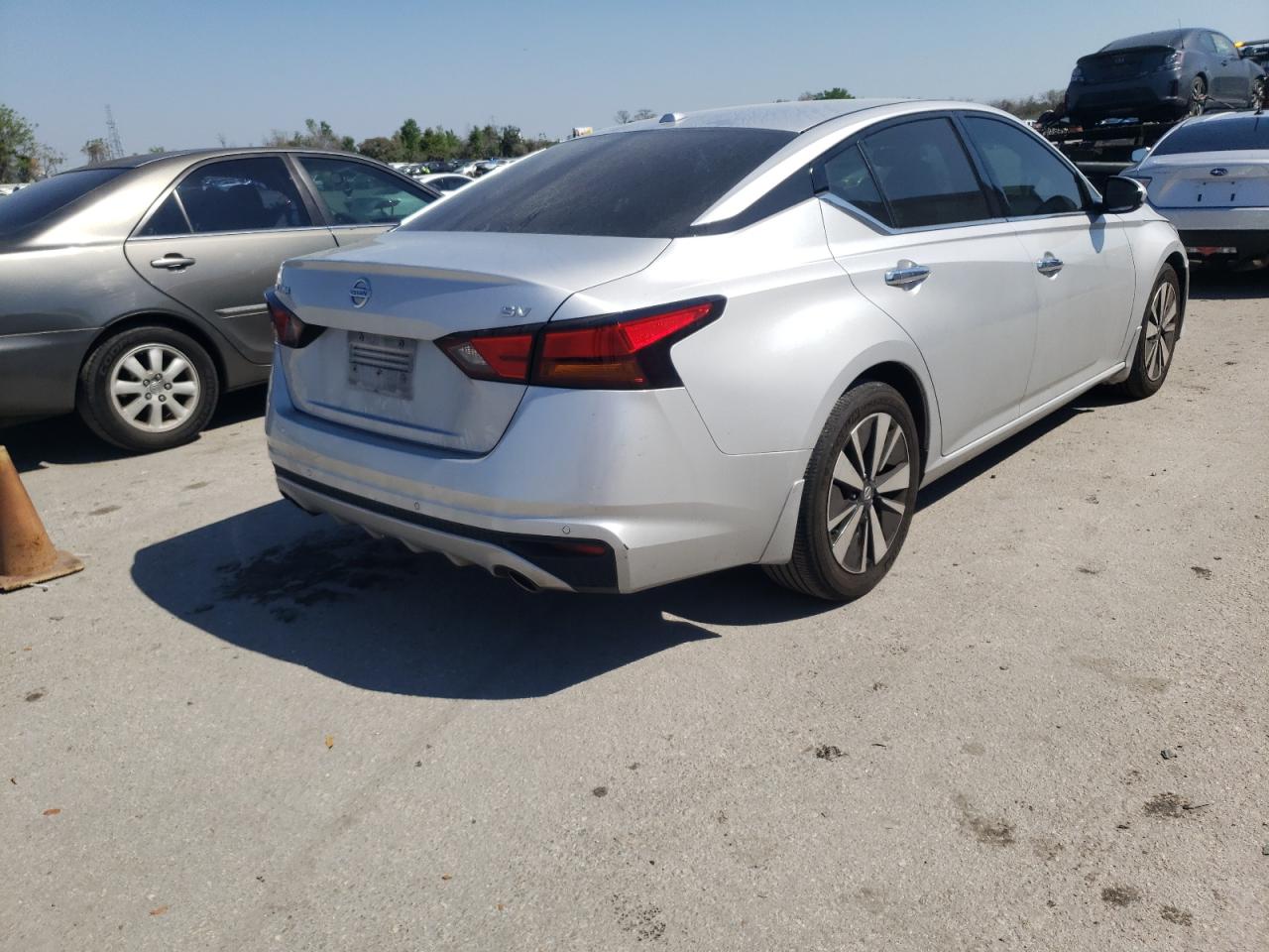 Photo 4 from auction – 2019 NISSAN ALTIMA SV with VIN 1N4BL4DV4KC137396
