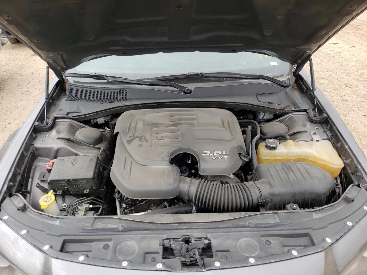 Photo 7 from auction – 2017 CHRYSLER 300 S with VIN 2C3CCABGXHH668758