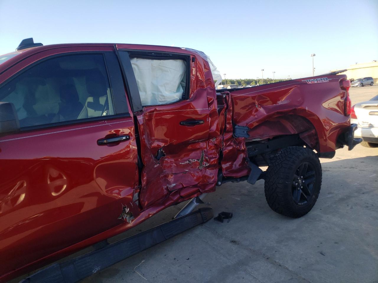 Photo 9 from auction – 2021 CHEVROLET SILVERADO with VIN 1GCPYFED8MZ195028