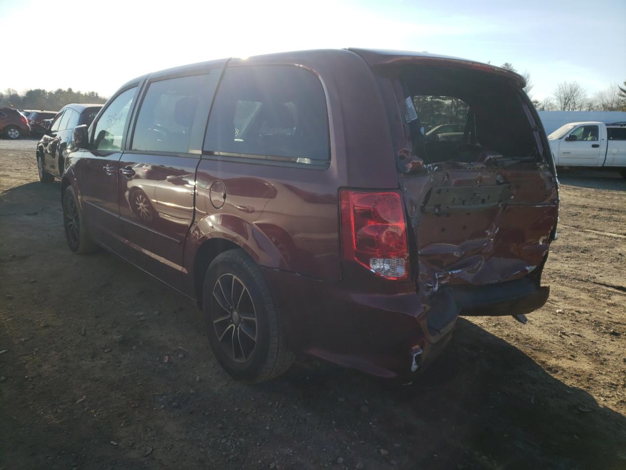 Photo 3 from auction – 2017 DODGE GRAND CARA with VIN 2C4RDGBG0HR843826
