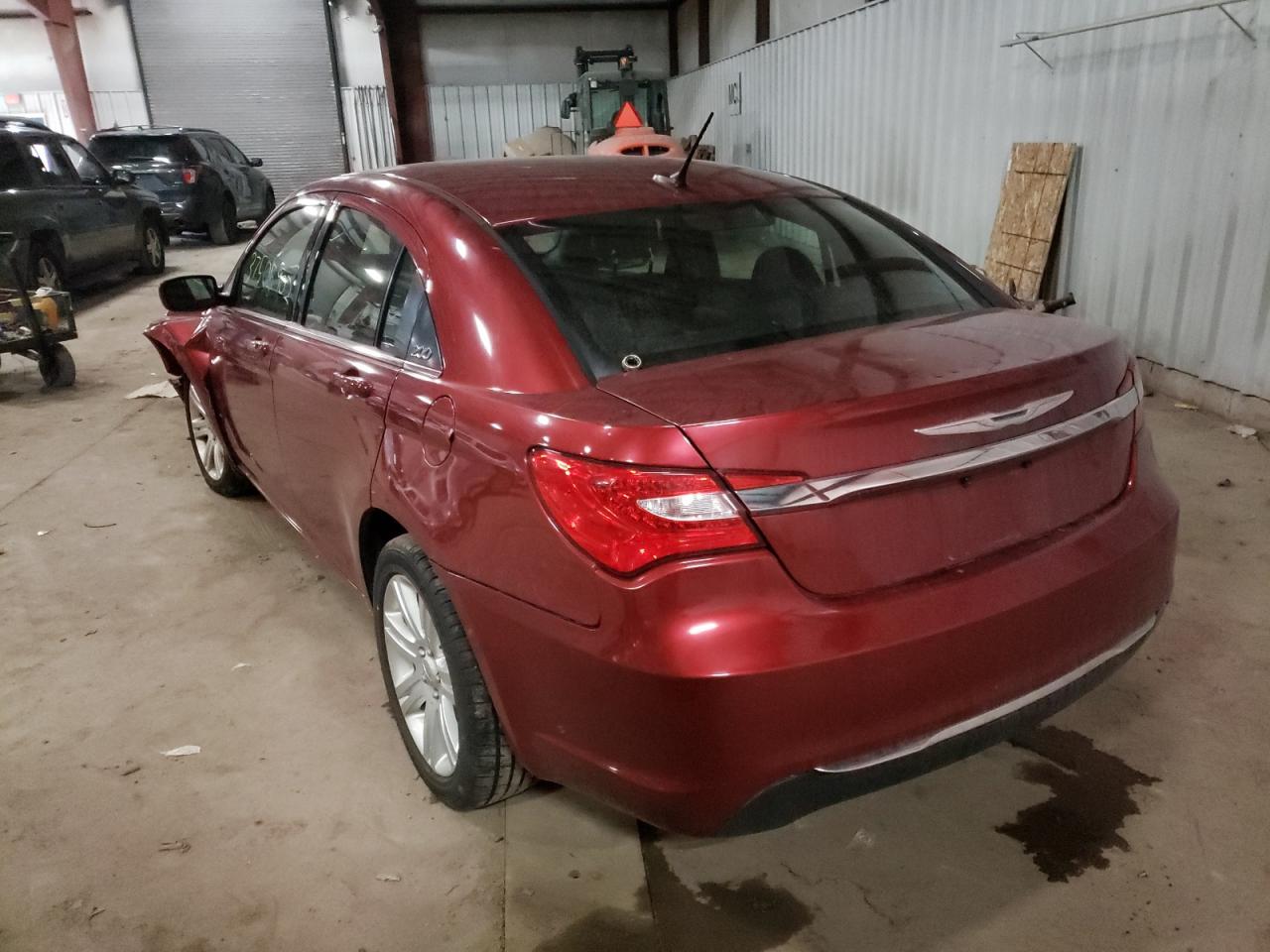 Photo 3 from auction – 2013 CHRYSLER 200 LX with VIN 1C3CCBABXDN640097