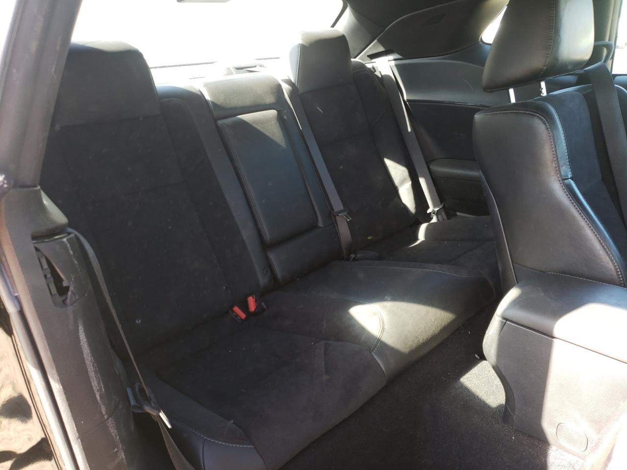 Photo 6 from auction – 2019 DODGE CHALLENGER with VIN 2C3CDZBT4KH748024