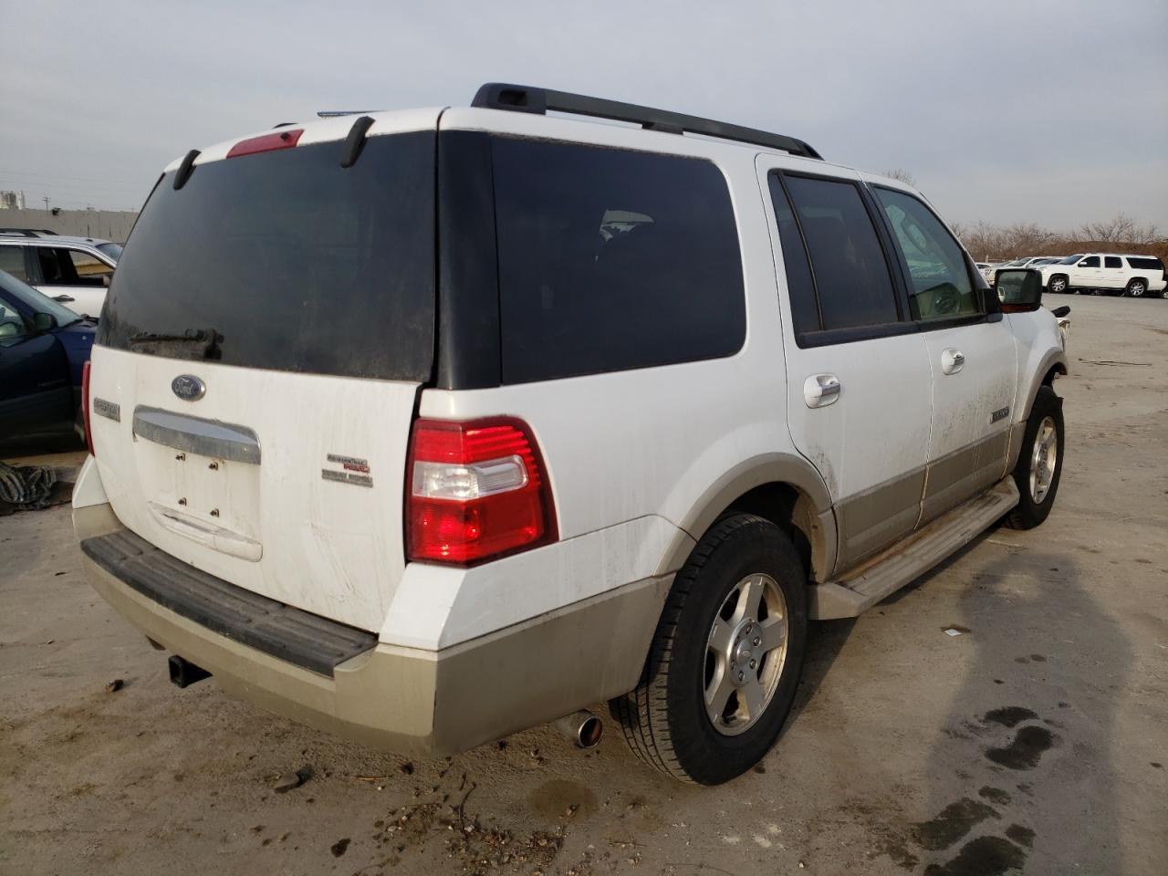 Photo 4 from auction – 2007 FORD EXPEDITION with VIN 1FMFU18557LA83773