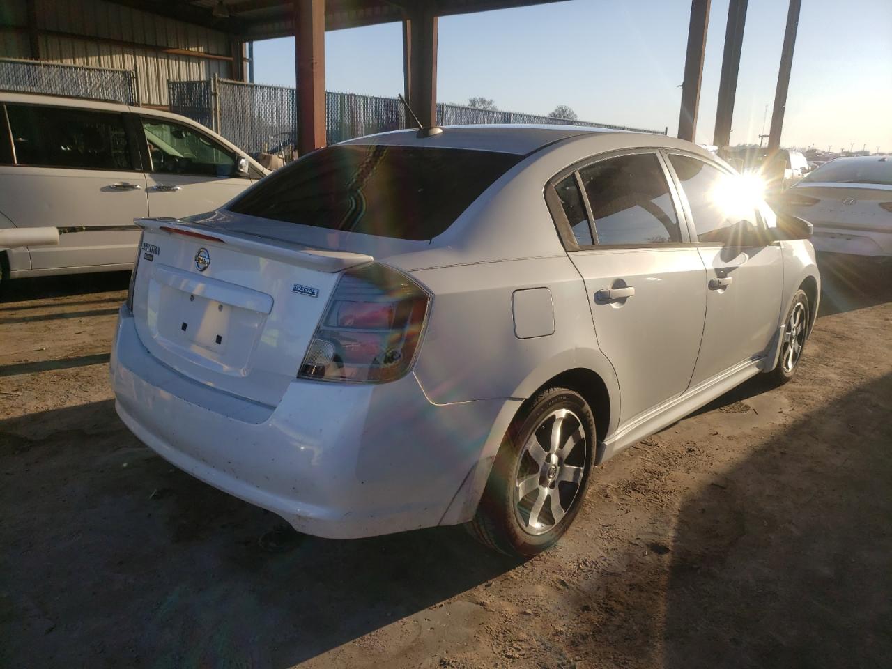 Photo 4 from auction – 2011 NISSAN SENTRA 2.0 with VIN 3N1AB6AP1BL731610