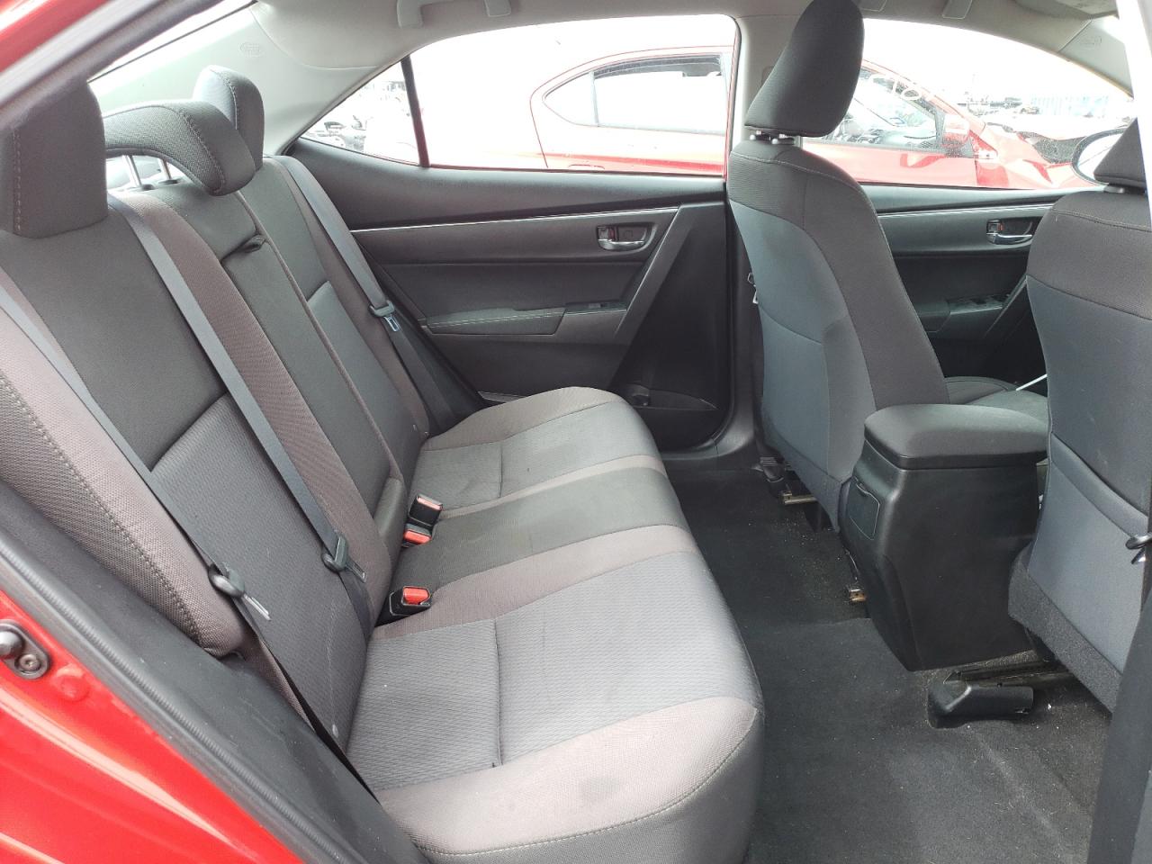 Photo 6 from auction – 2017 TOYOTA COROLLA L with VIN 5YFBURHE8HP625815