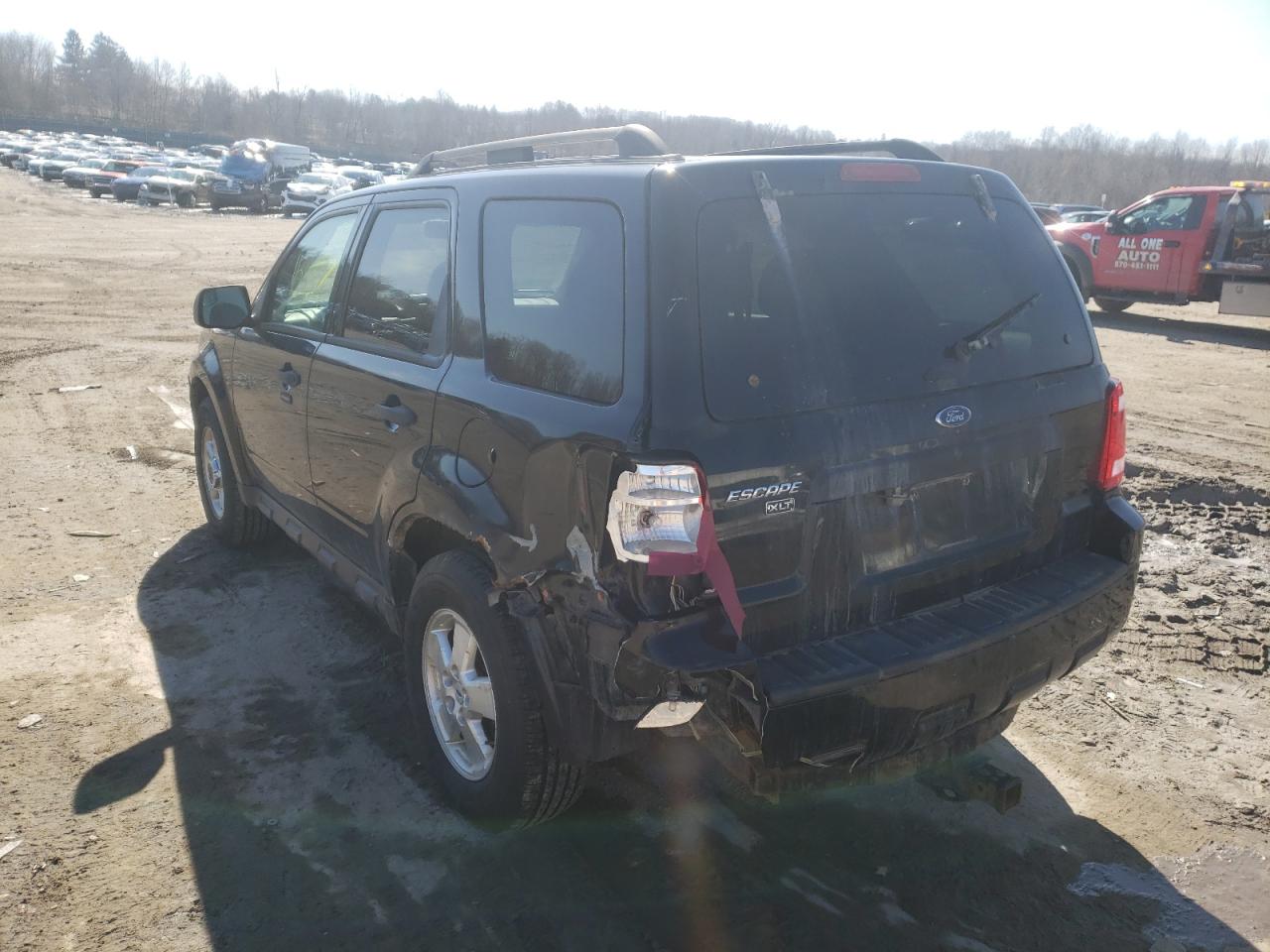 Photo 3 from auction – 2010 FORD ESCAPE XLT with VIN 1FMCU9DG5AKA95685
