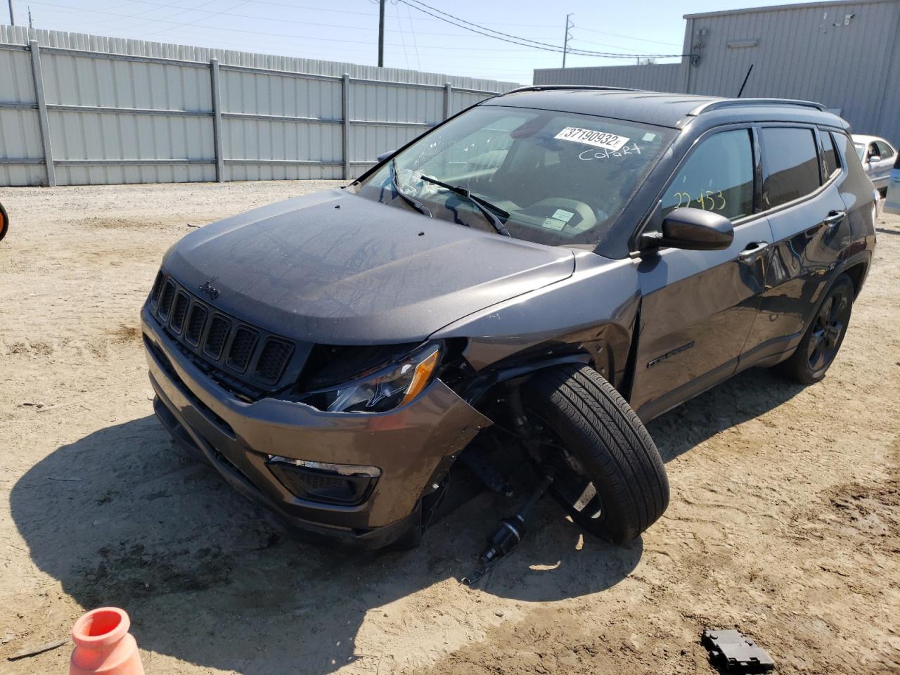 Photo 2 from auction – 2018 JEEP COMPASS LA with VIN 3C4NJCBB7JT319127
