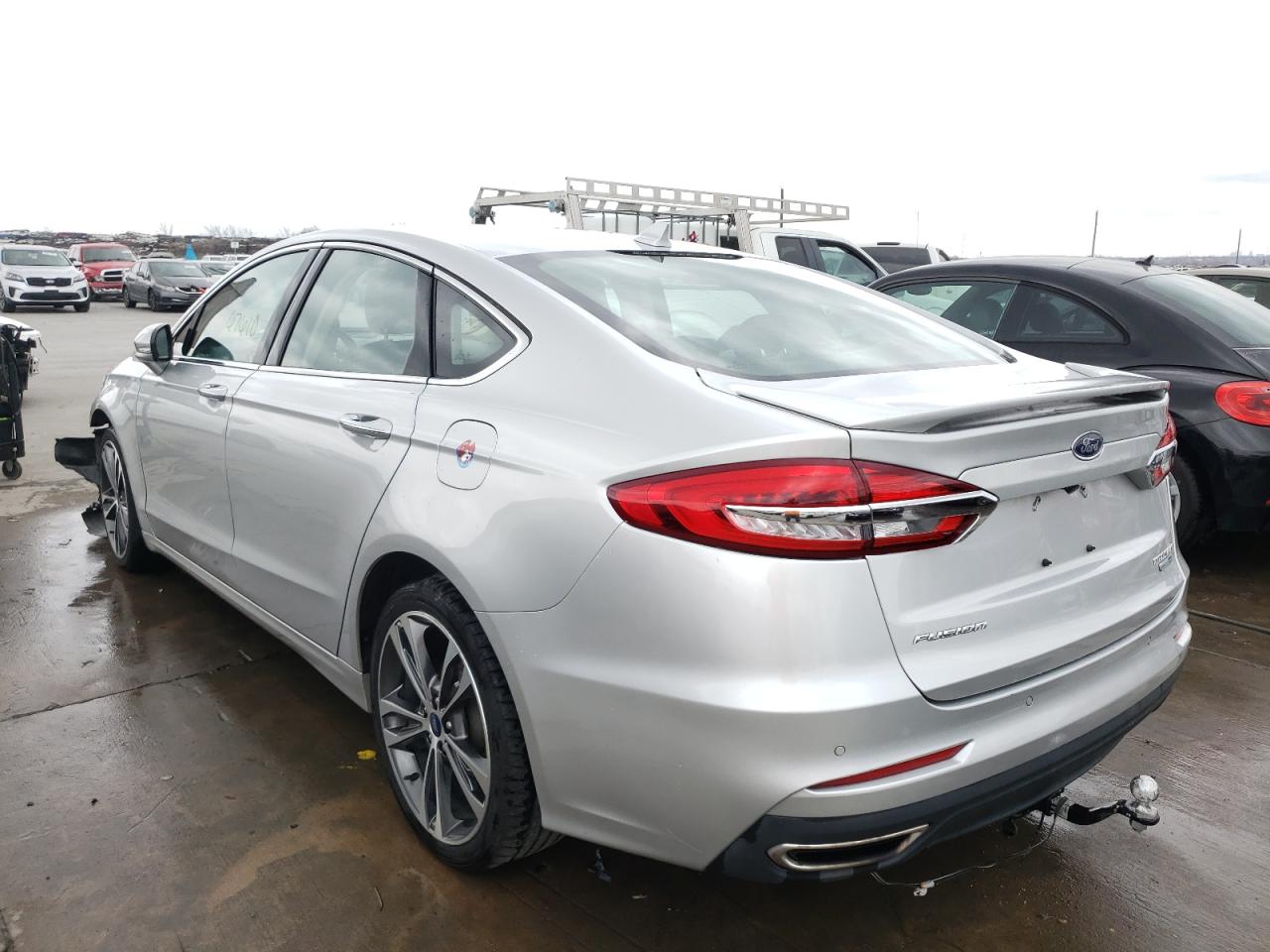 Photo 3 from auction – 2019 FORD FUSION TIT with VIN 3FA6P0D99KR124050