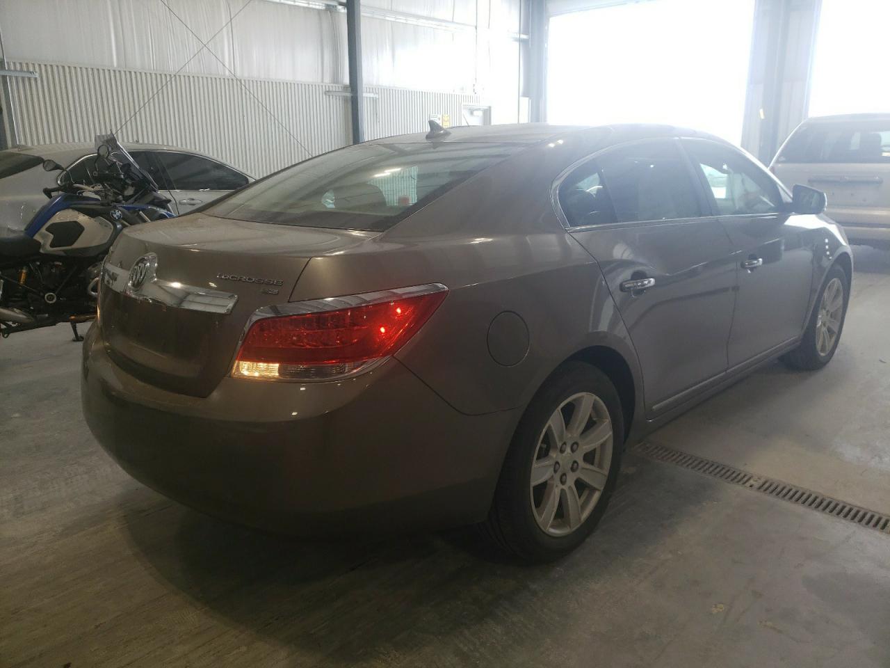 Photo 4 from auction – 2010 BUICK LACROSSE C with VIN 1G4GC5EG7AF237281