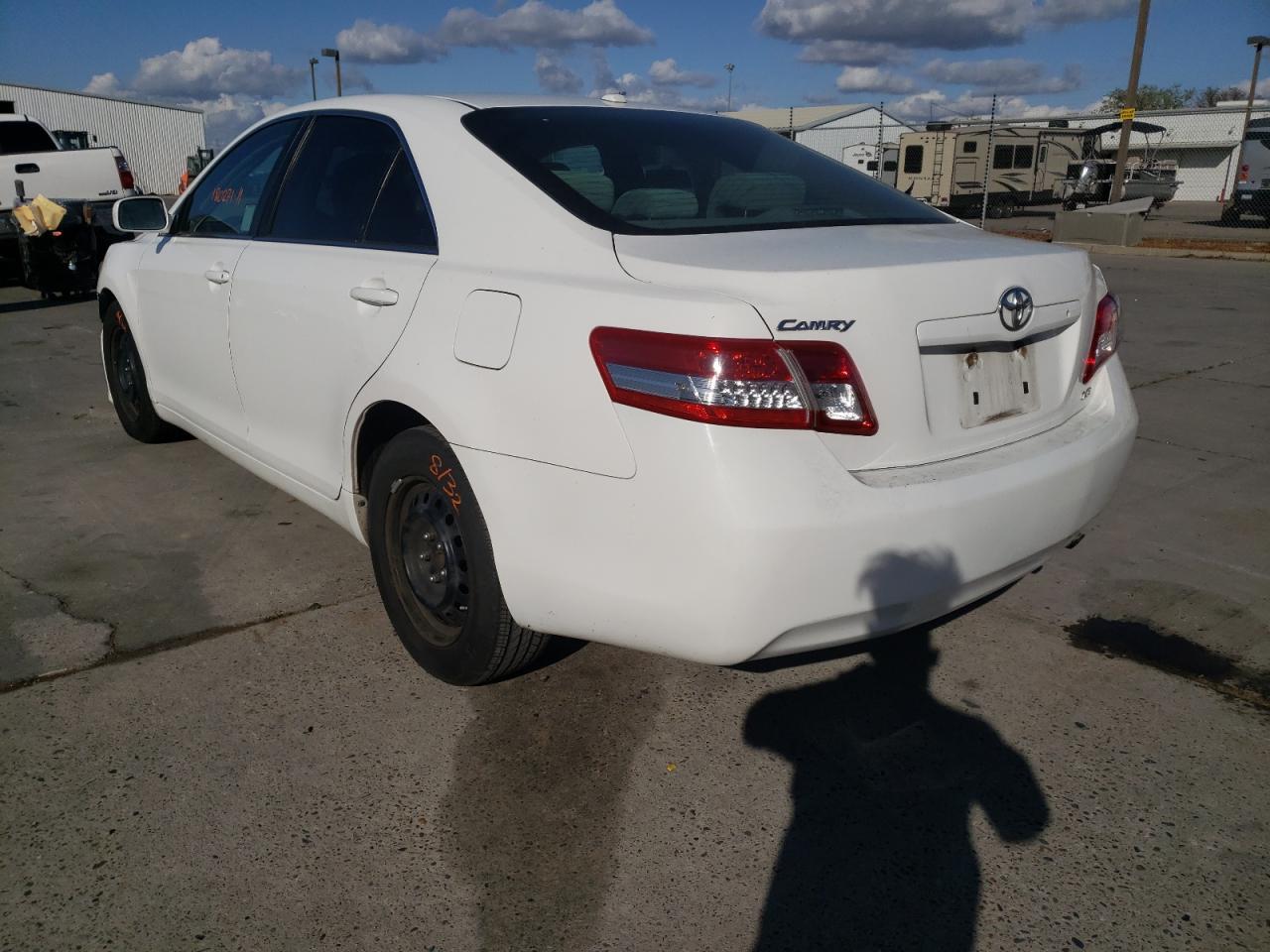 Photo 13 from auction – 2011 TOYOTA CAMRY BASE with VIN 4T4BF3EK8BR149059