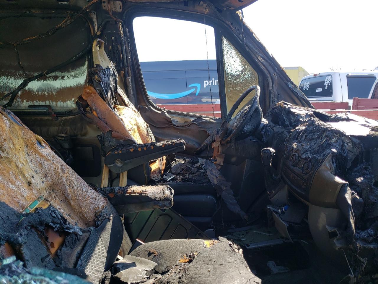 Photo 5 from auction – 2012 MERCEDES-BENZ SPRINTER 2 with VIN WDZPE7CC5C5649475