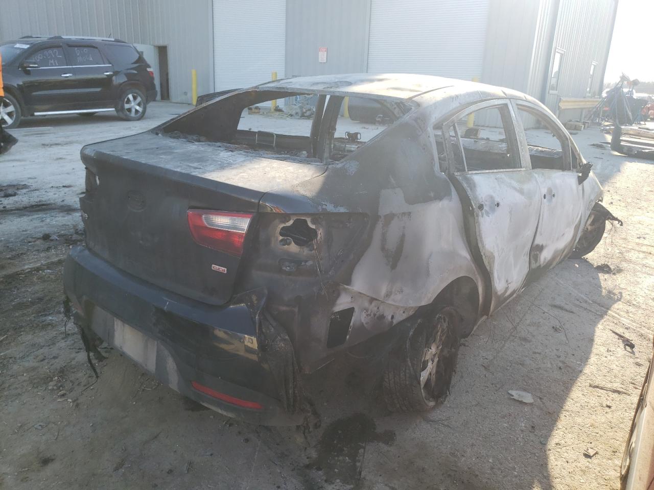 Photo 4 from auction – 2014 KIA RIO LX with VIN KNADM4A37E6346716