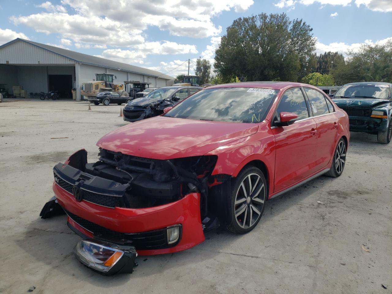 Photo 2 from auction – 2012 VOLKSWAGEN JETTA GLI with VIN 3VW4A7AJ2CM420470