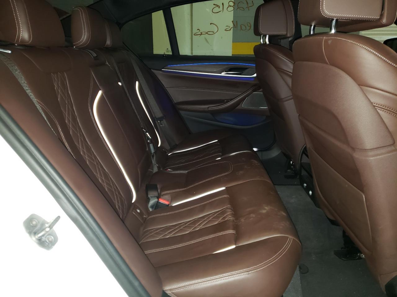 Photo 6 from auction – 2017 BMW 540 I with VIN WBAJE5C34HG914437