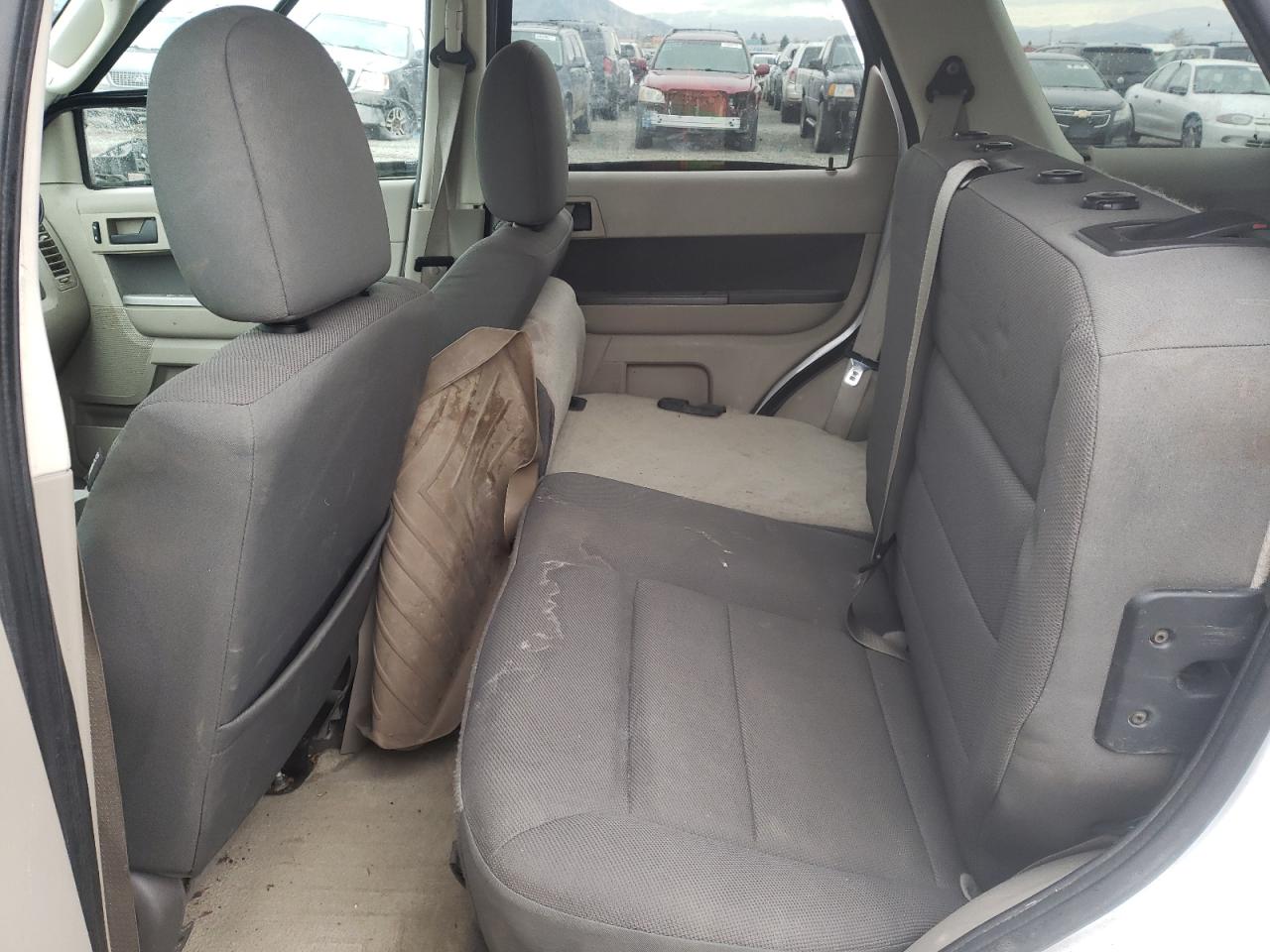 Photo 6 from auction – 2009 FORD ESCAPE XLT with VIN 1FMCU93G09KC39236