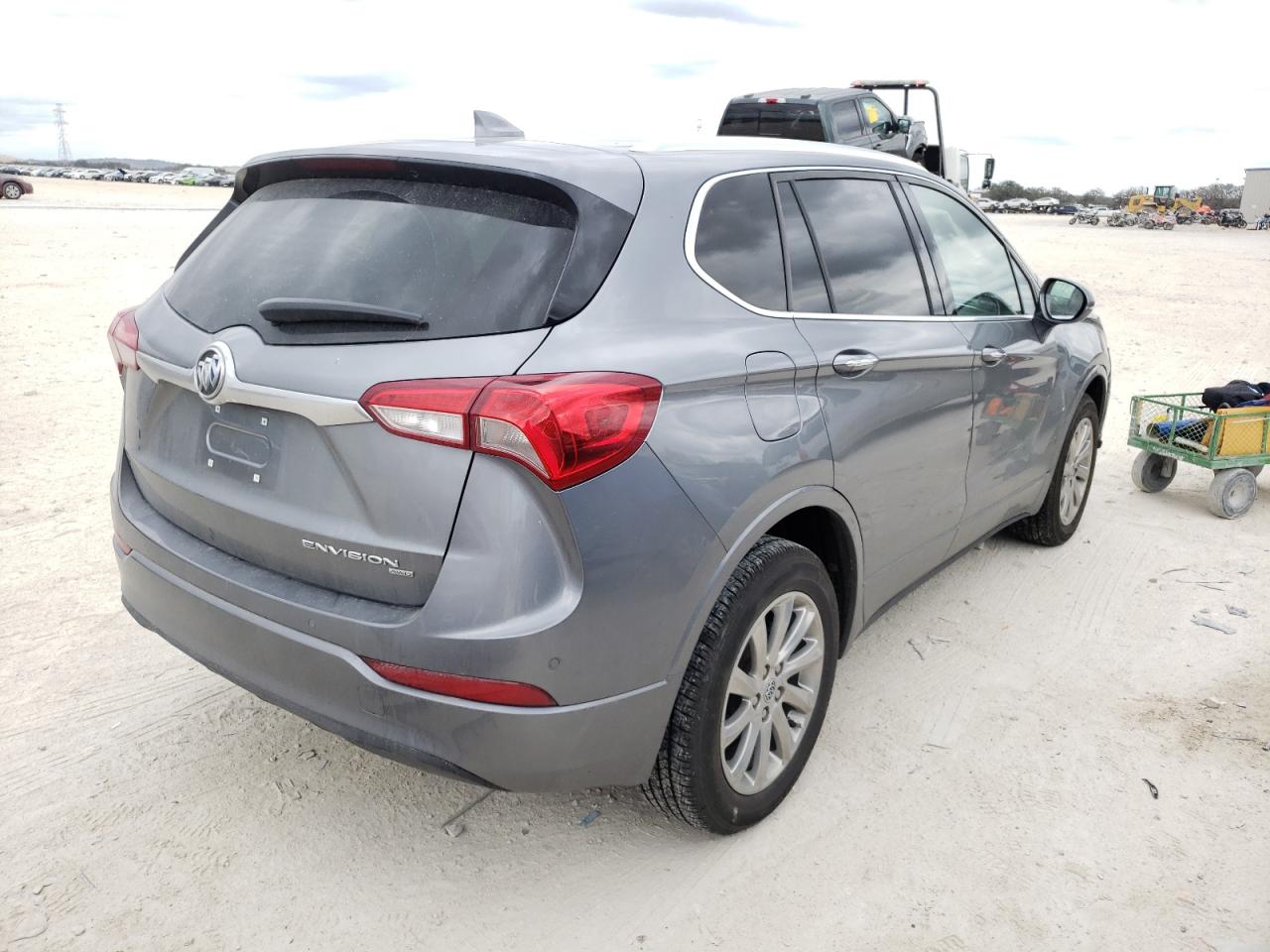 Photo 4 from auction – 2020 BUICK ENVISION E with VIN LRBFX2SA5LD036219