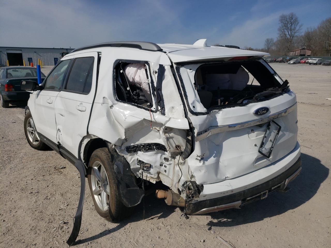 Photo 3 from auction – 2017 FORD EXPLORER X with VIN 1FM5K8D87HGB50202