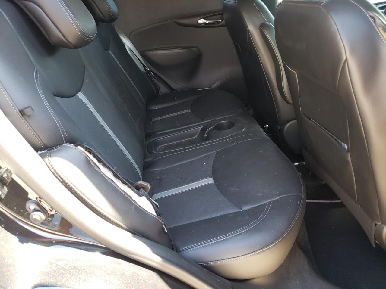 Photo 6 from auction – 2019 CHEVROLET SPARK 2LT with VIN KL8CF6SA7KC702587