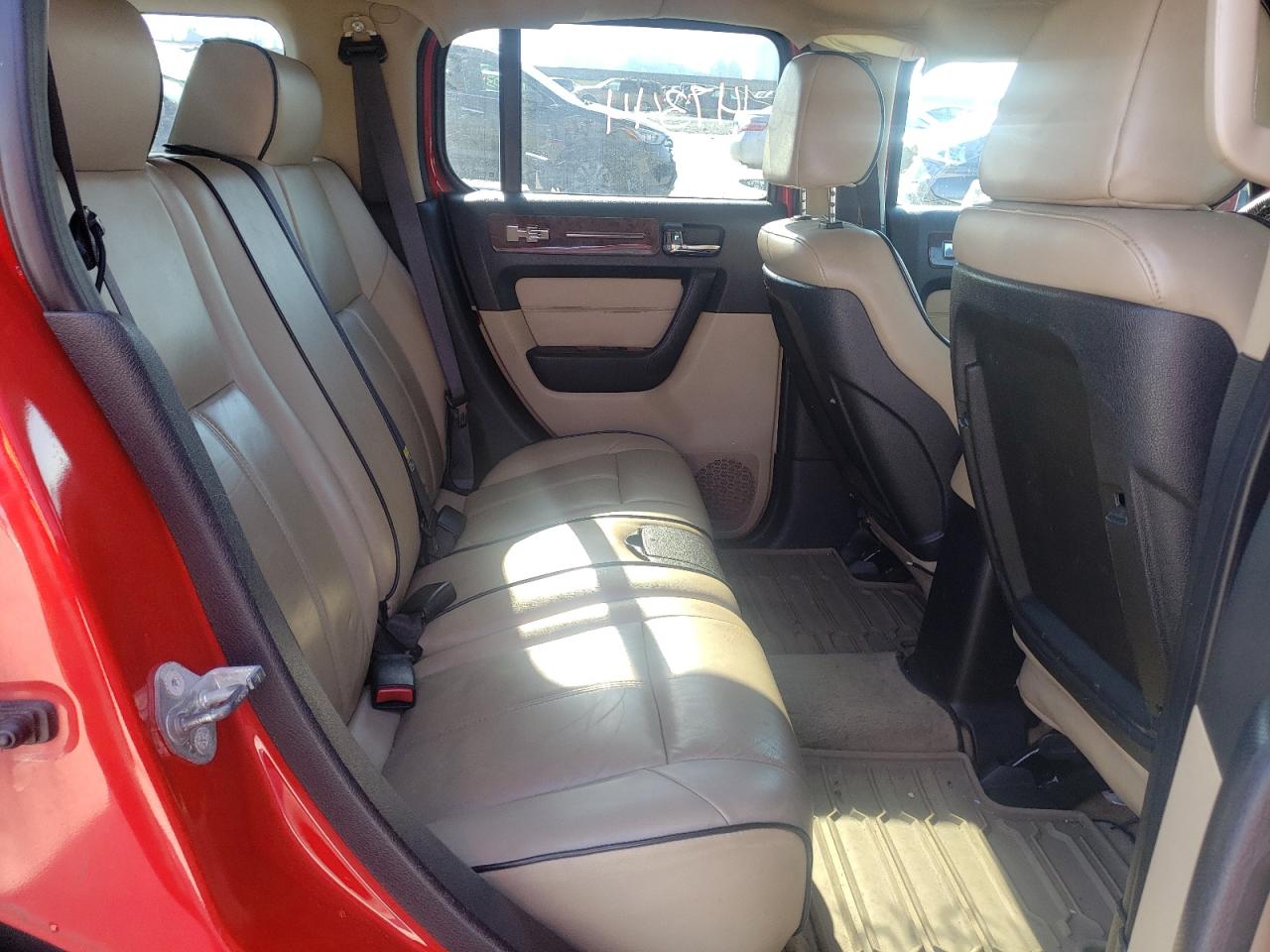 Photo 6 from auction – 2007 HUMMER H3 with VIN 5GTDN13E278100766