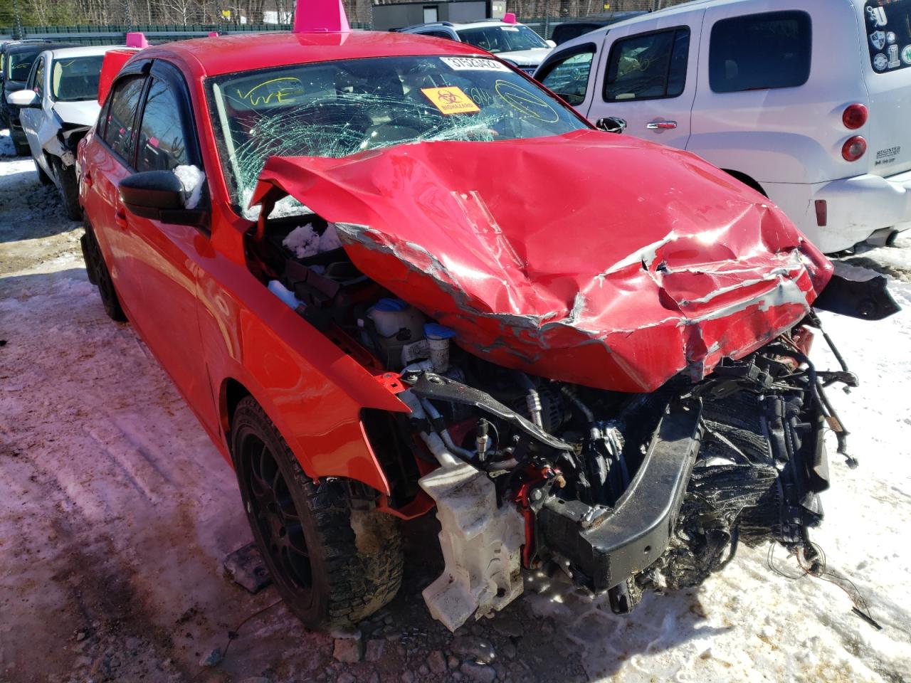 Photo 1 from auction – 2014 VOLKSWAGEN JETTA BASE with VIN 3VW2K7AJXEM404430