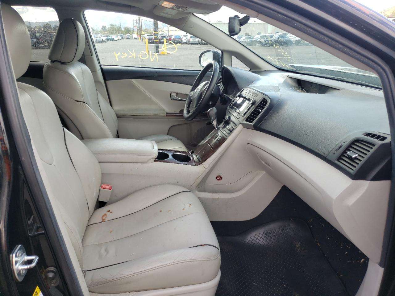 Photo 5 from auction – 2012 TOYOTA VENZA LE with VIN 4T3ZK3BB3CU052269