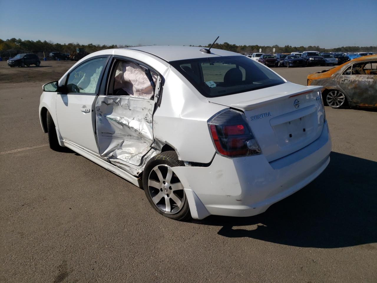 Photo 3 from auction – 2012 NISSAN SENTRA 2.0 with VIN 3N1AB6AP8CL673514