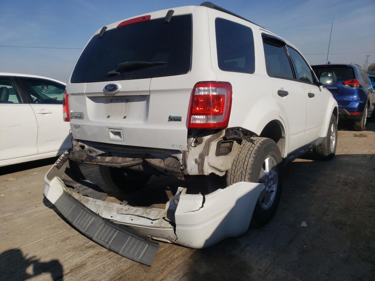Photo 4 from auction – 2011 FORD ESCAPE XLT with VIN 1FMCU0DG4BKC12265
