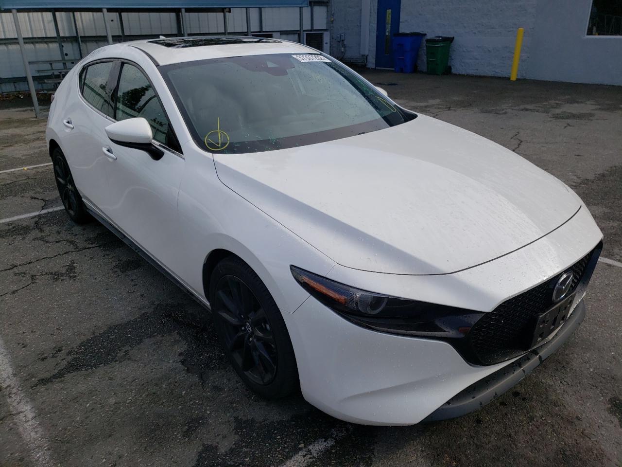 MAZDA 3 PREMIUM 2019 with VIN JM1BPANM3K1132673 - Photo from auction