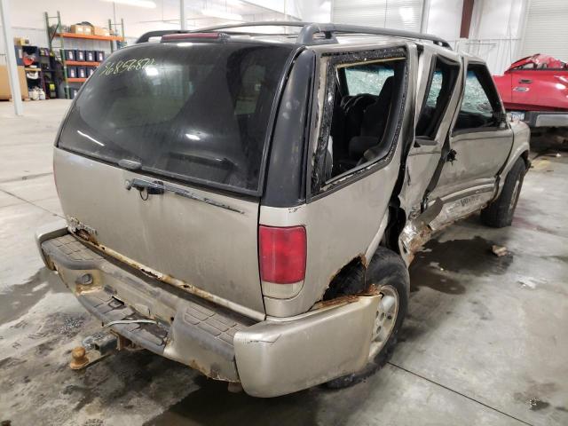 Photo 4 from auction – 2000 CHEVROLET BLAZER with VIN 1GNDT13W4YK203575