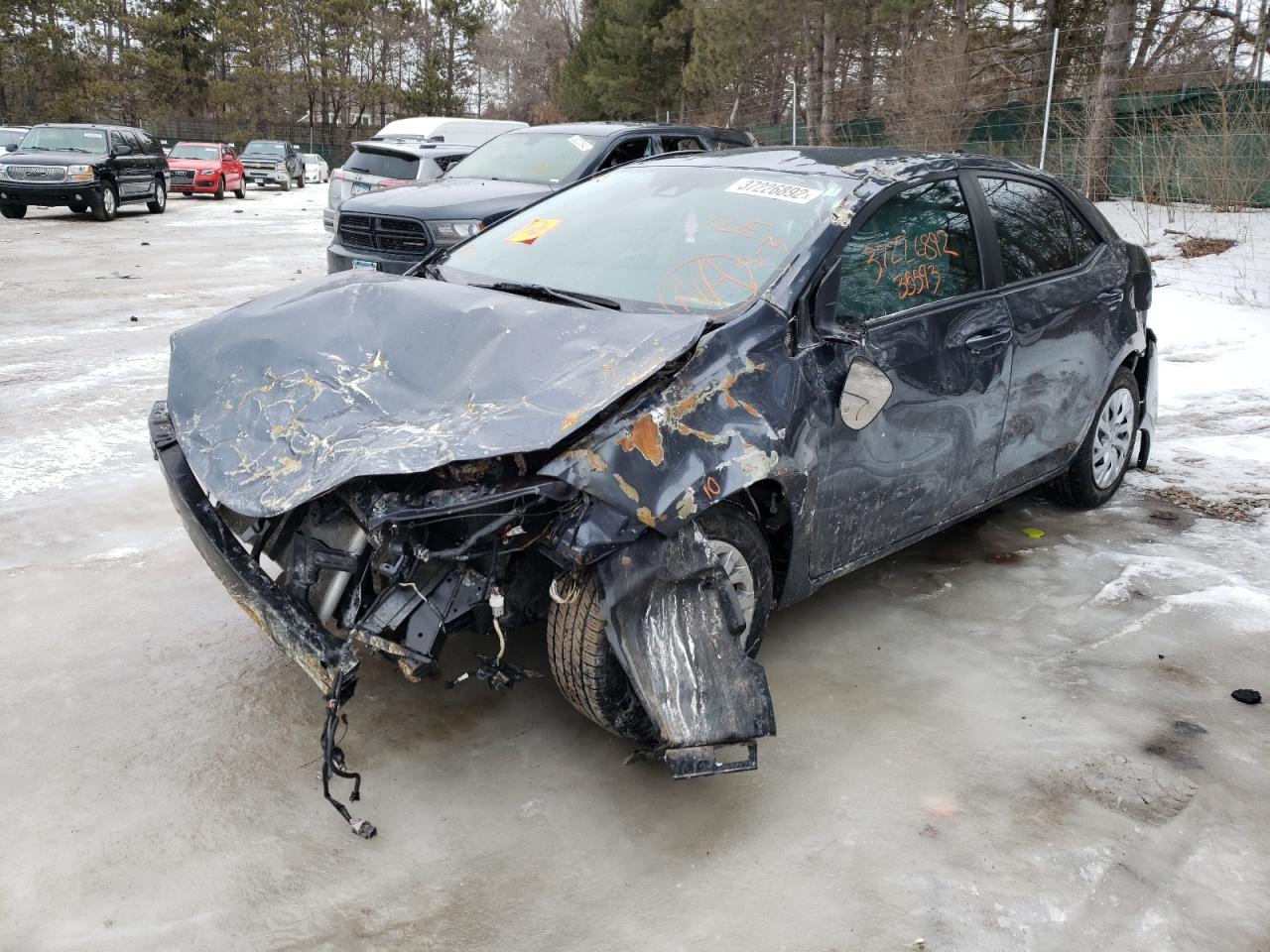 Photo 2 from auction – 2018 TOYOTA COROLLA L with VIN 5YFBURHE4JP807775