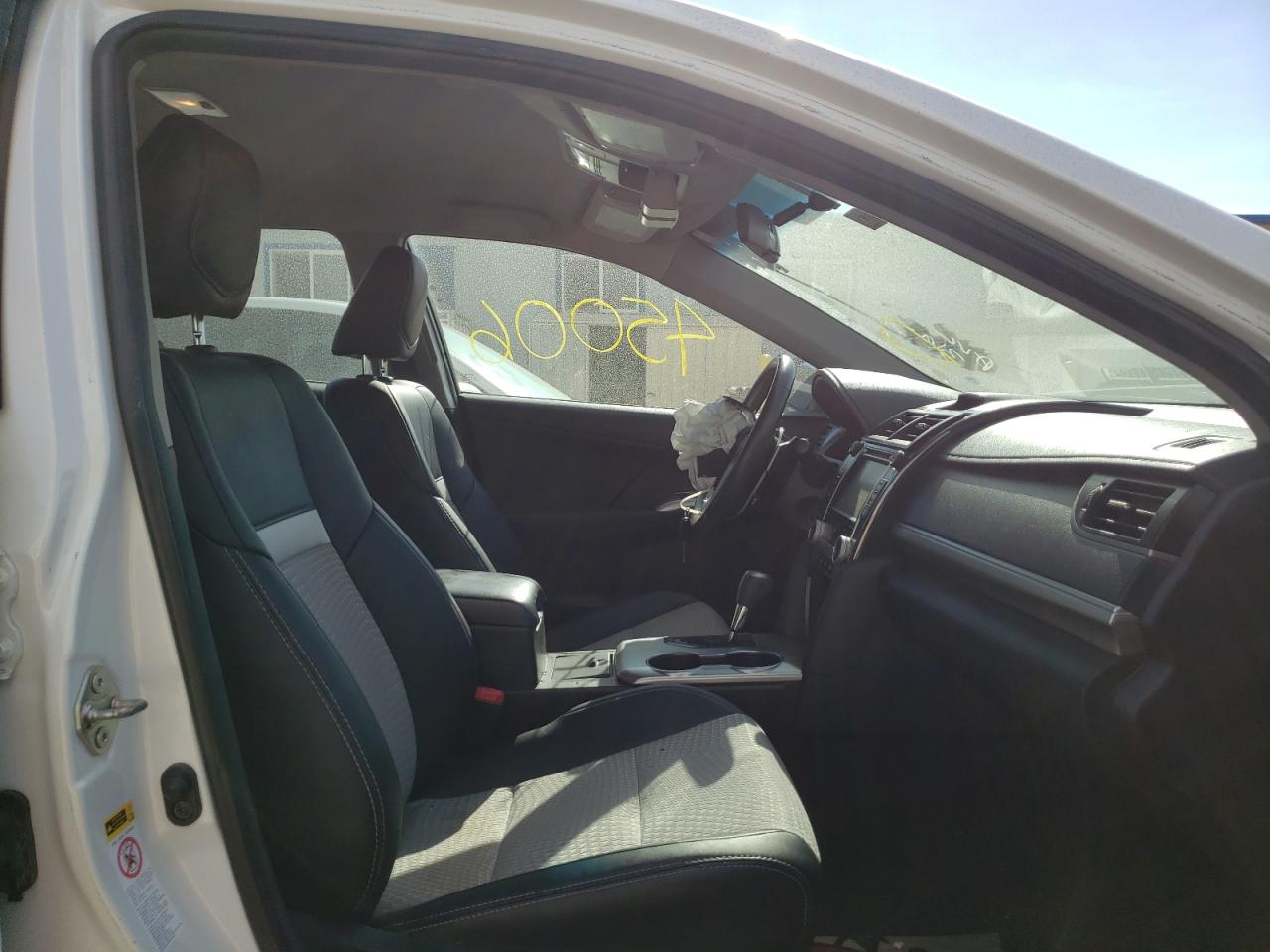 Photo 5 from auction – 2014 TOYOTA CAMRY L with VIN 4T1BF1FK4EU814055
