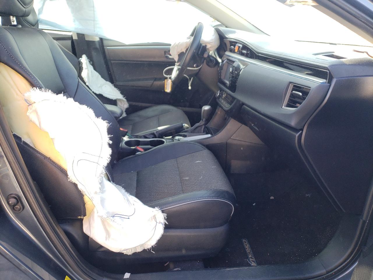 Photo 5 from auction – 2016 TOYOTA COROLLA L with VIN 2T1BURHE7GC555092