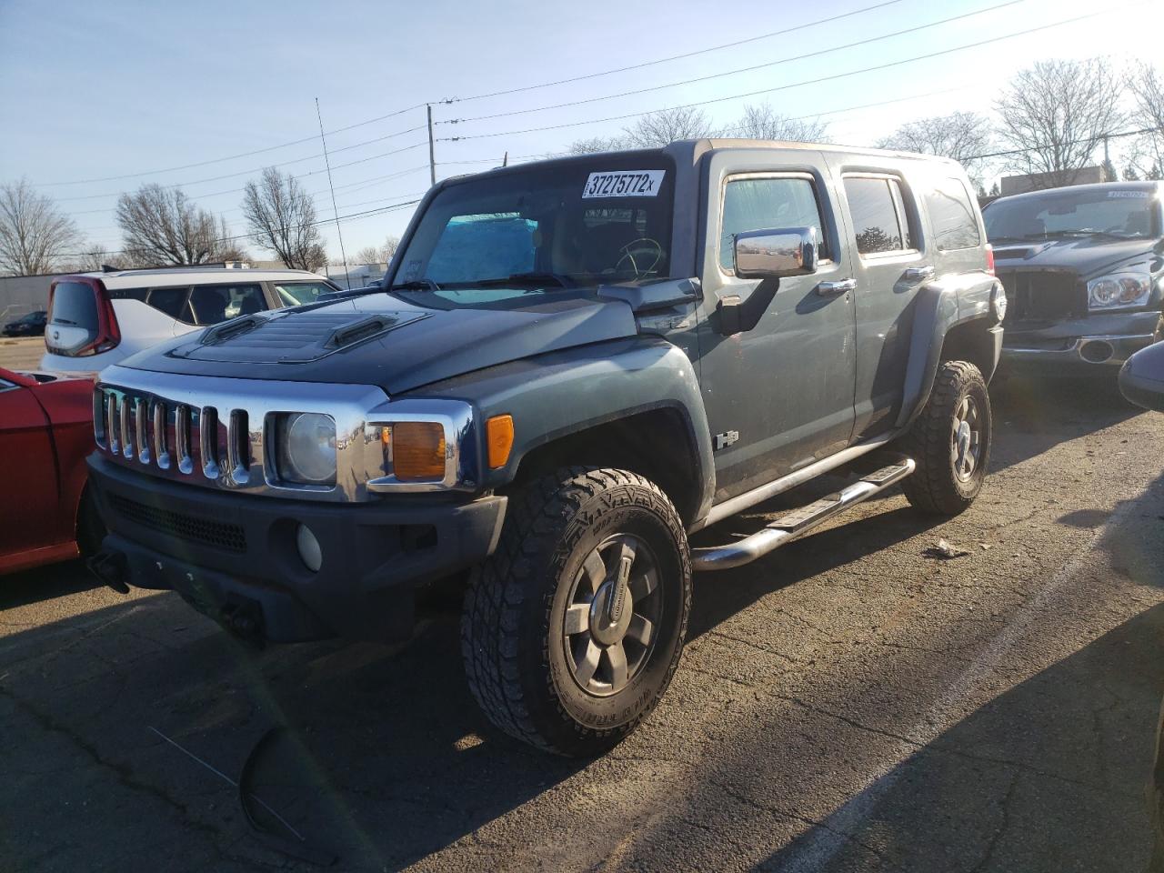 Photo 2 from auction – 2007 HUMMER H3 with VIN 5GTDN13E378185181