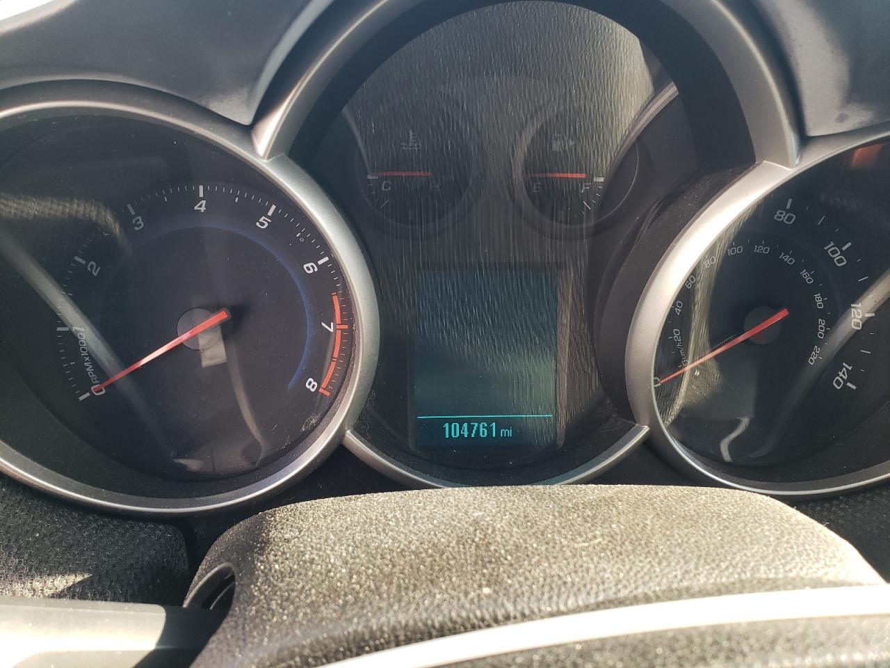 Photo 8 from auction – 2015 CHEVROLET CRUZE LT with VIN 1G1PC5SB8F7101006