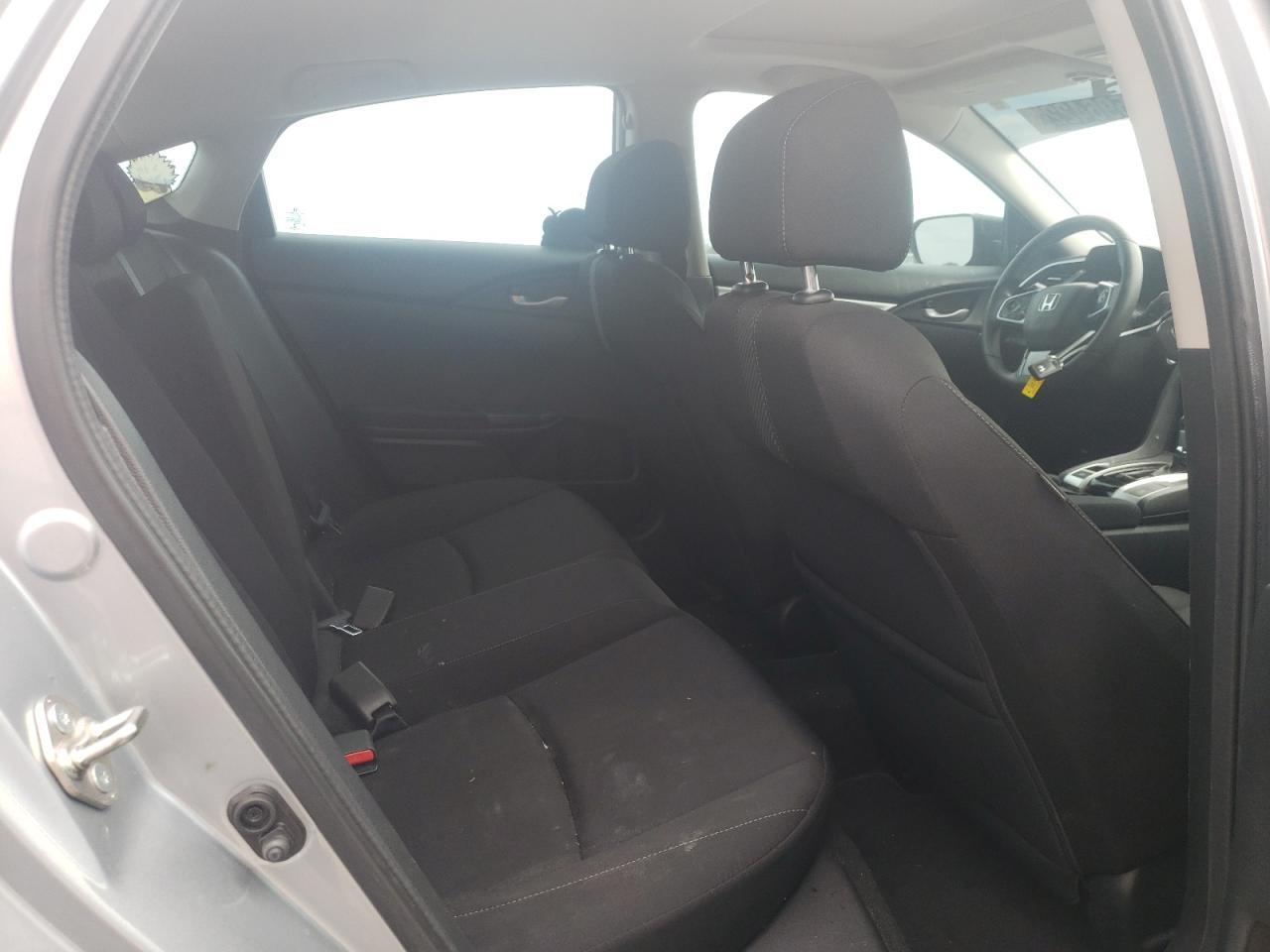 Photo 6 from auction – 2018 HONDA CIVIC EX with VIN 2HGFC2F81JH552700