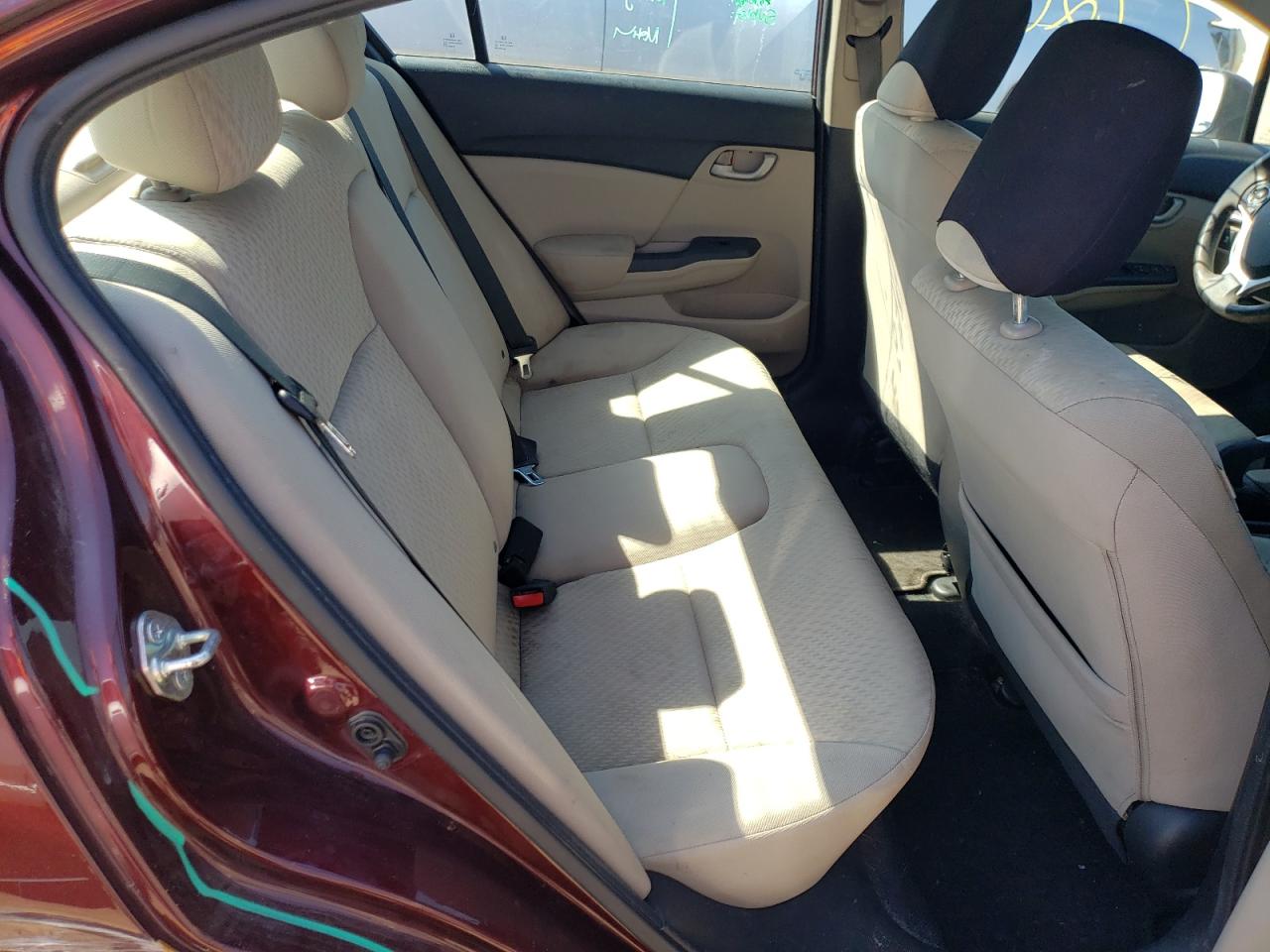 Photo 6 from auction – 2015 HONDA CIVIC LX with VIN 19XFB2F5XFE070365