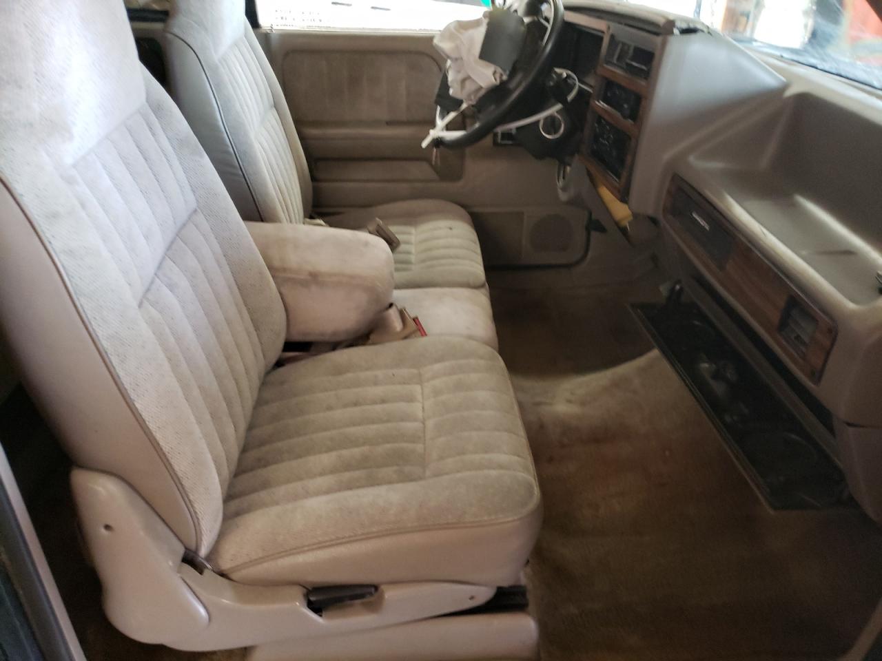Photo 5 from auction – 1994 DODGE DAKOTA with VIN 1B7GL23X5RS533084