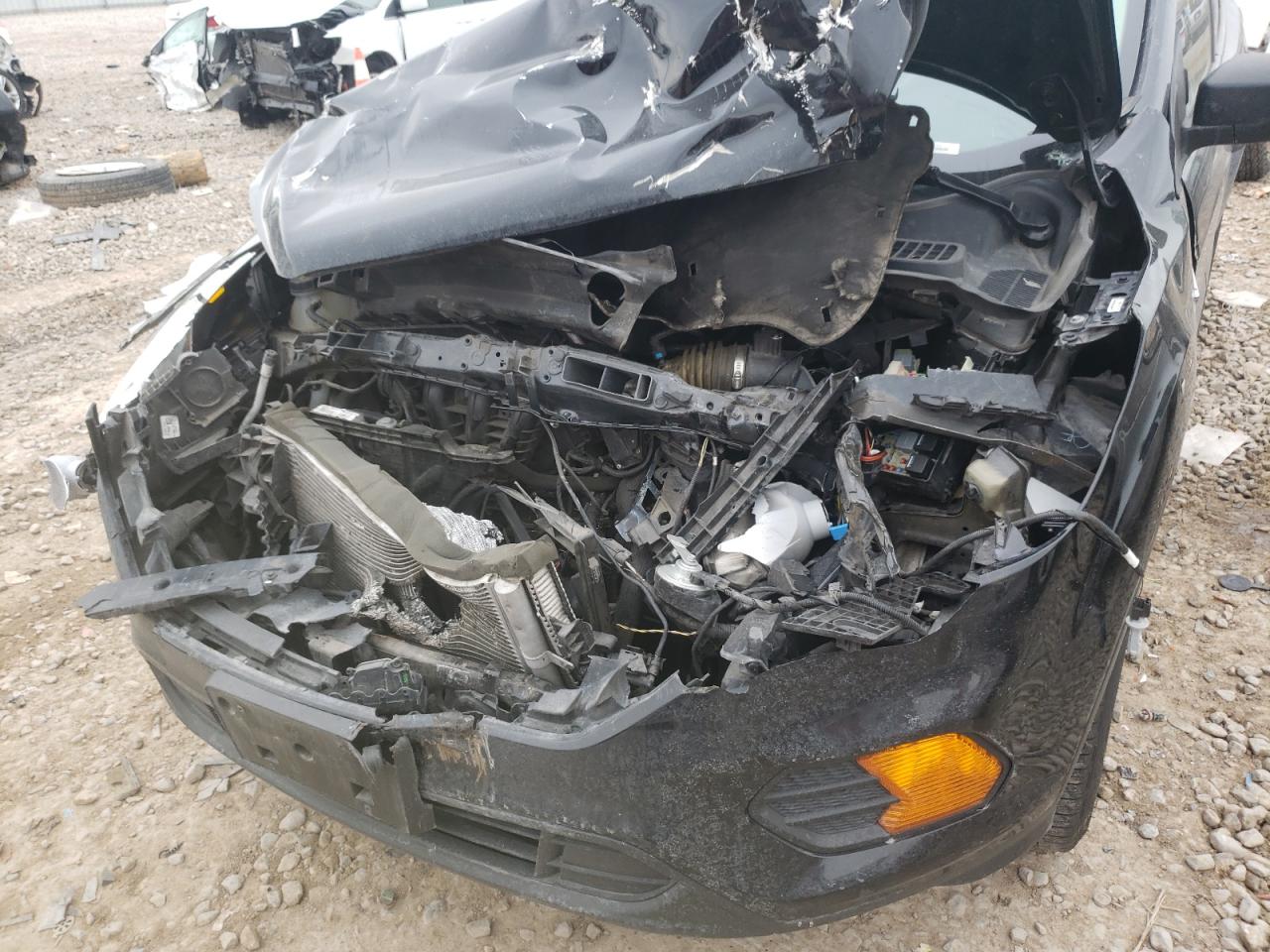 Photo 9 from auction – 2017 FORD ESCAPE S with VIN 1FMCU0F76HUD59066
