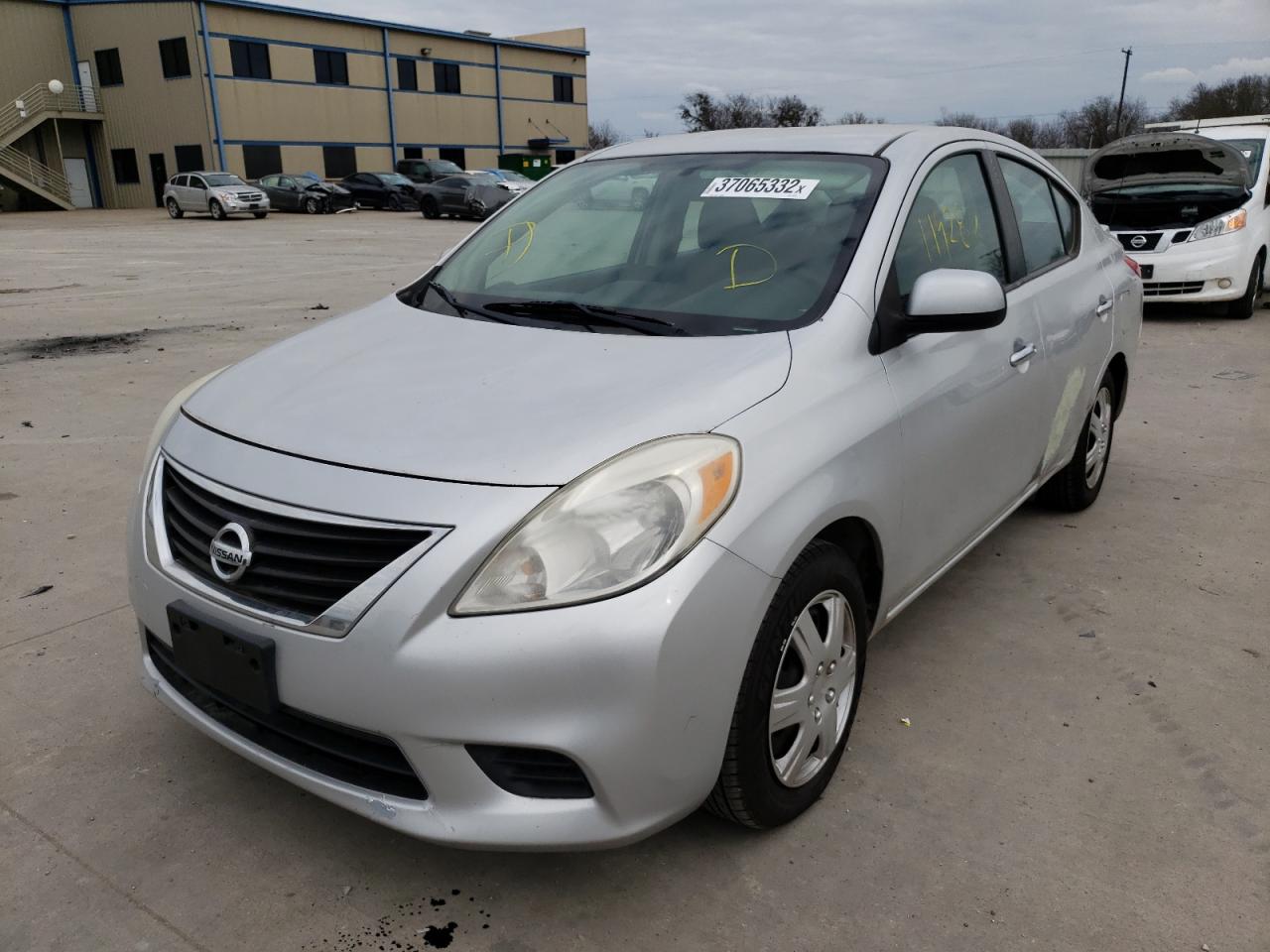 Photo 2 from auction – 2013 NISSAN VERSA S with VIN 3N1CN7AP2DL851070