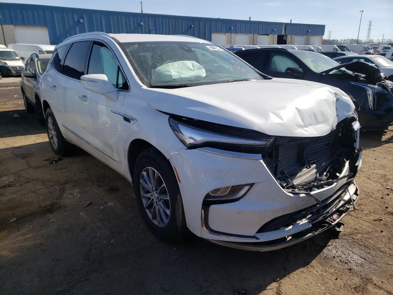 Zdjęcie 1 z aukcji – 2022 BUICK ENCLAVE PR z VIN 5GAEVBKWXNJ128558
