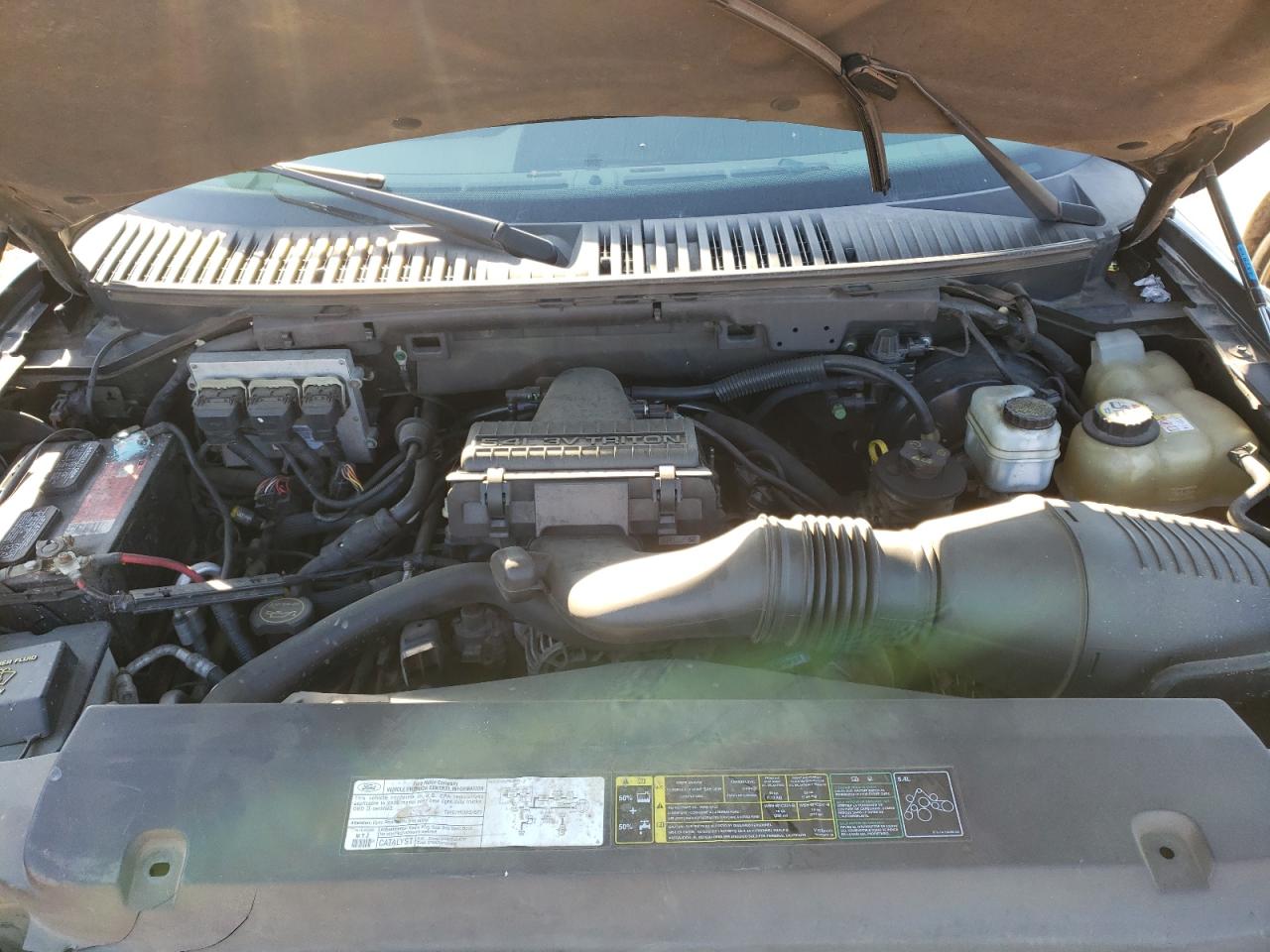 Photo 7 from auction – 2005 FORD EXPEDITION with VIN 1FMFU20555LA49668