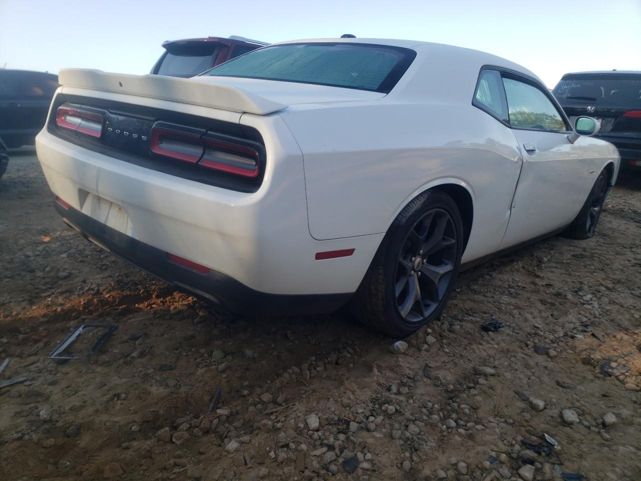 Photo 4 from auction – 2019 DODGE CHALLENGER with VIN 2C3CDZBT7KH578418