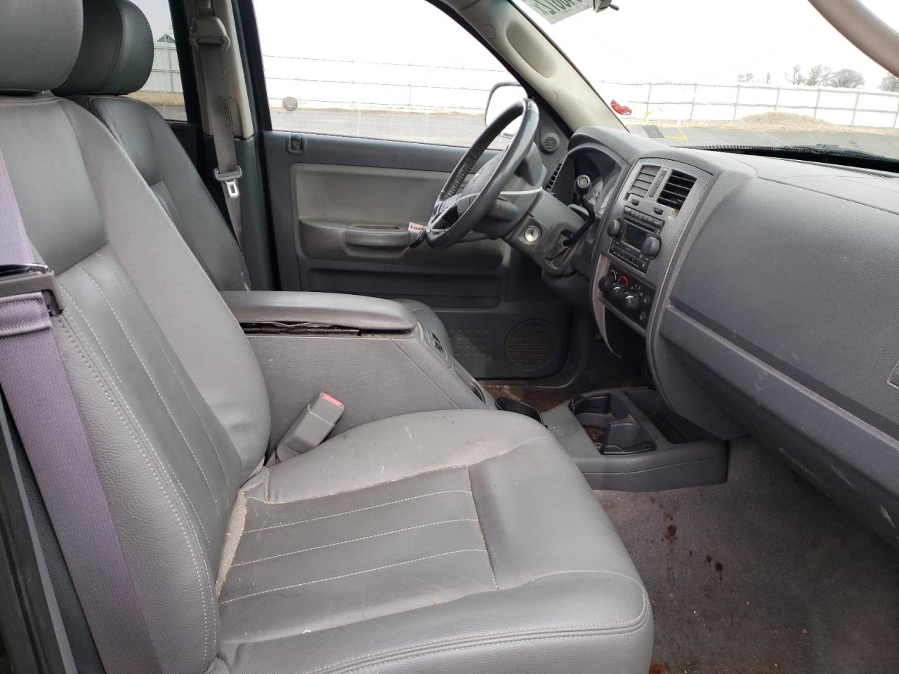 Photo 5 from auction – 2006 DODGE DAKOTA QUA with VIN 1D7HW48K36S714772