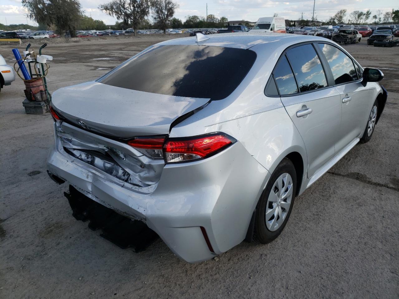 Photo 4 from auction – 2020 TOYOTA COROLLA L with VIN 5YFDPRAE7LP066065