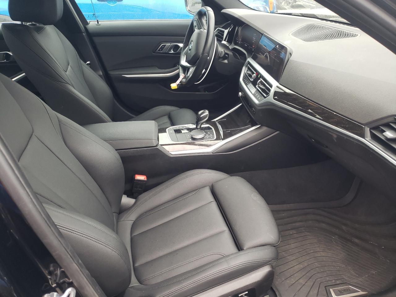 Photo 5 from auction – 2019 BMW 330XI with VIN 3MW5R7J5XK8A05257